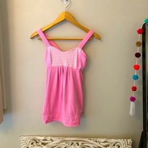 Lululemon side cutout tank